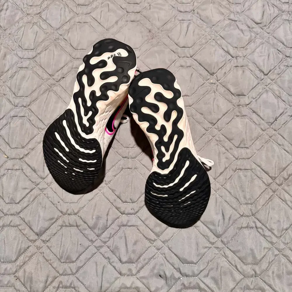 Nike React Infinity Run Flyknit 2 Rawdacious DJ5395-100 - Picture 8 of 8